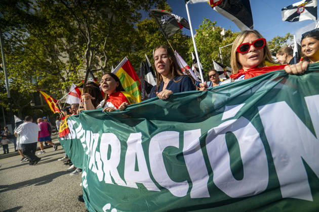 Demonstration in Barcelona under the slogan Catalonia with Ceuta: One Spain —Several people during a demonstration under the slogan Catalonia with Ceuta: One Spain, on October 12, 2026, in Barcelona, Catalonia, Spain. The rally marking October 12, organized by Unidos por Ceuta, Espanya i Catalans, Catalunya Suma, S’ha Acabat, and Impulso Ciudadano, aims to celebrate the National Day and reaffirm the unity of Spain and the ties between Catalonia and Ceuta. OCTOBER 12, 2026 Lorena Sopê Barcelona, Catalonia Barcelona, Catalonia, Spain  Copyright: xLorenaxSopÃªnax 7841081