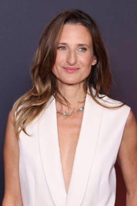 Les Miserables Premiere - Paris Camille Cottin attend Les Miserables Premiere Premiere held at Palais des Congrès, in Paris, France, October 12, 2026. Photo by Jerome Domine ABACAPRESS.COM Paris France  Copyright: xDominexJerome ABACAx