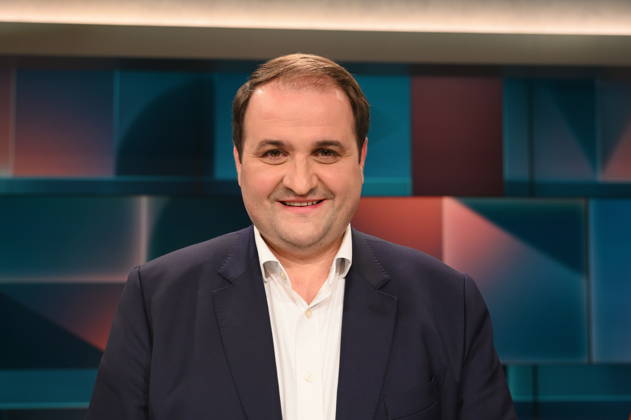 Politiker Nathanael Liminski, CDU, Minister für Bundes- und Europaangelegenheiten, Internationales sowie Medien des Landes Nordrhein-Westfalen, zu Gast in der ARD Talkshow Hart aber Fair mit dem Thema Starke Ränder, schwache Mitte: Bleibt das jetzt so?