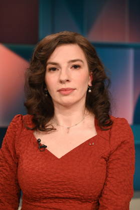 Publizistin und Buchautorin Marina Weisband zu Gast in der ARD Talkshow Hart aber Fair mit dem Thema Starke Ränder, schwache Mitte: Bleibt das jetzt so?