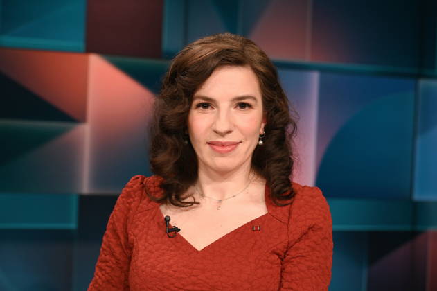 Publizistin und Buchautorin Marina Weisband zu Gast in der ARD Talkshow Hart aber Fair mit dem Thema Starke Ränder, schwache Mitte: Bleibt das jetzt so?