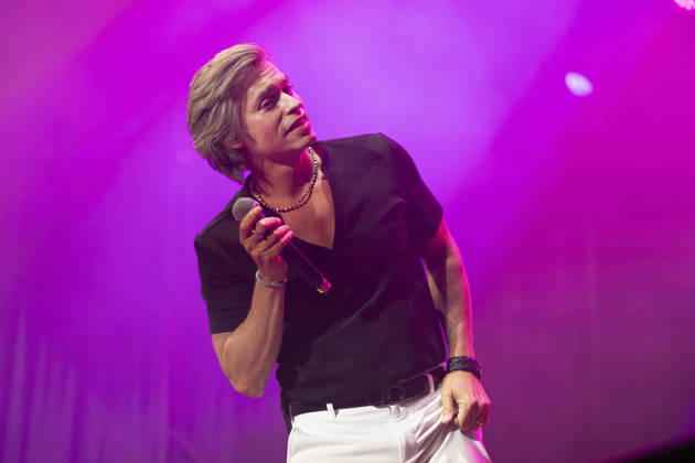Carlos Baute Performs Hispanidad Festival 2026 in Madrid, Spain - 12 Oct 2026 Carlos Baute performs during the Hispanidad Festival 2026 at the Plaza de Espana in Madrid. Madrid Spain Copyright: xAtilanoxGarciax xSOPAxImagesx PHOTO12026