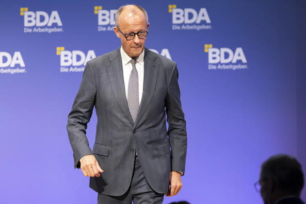 Friedrich Merz besucht Arbeitgebertag 2026 EUR, Deutschland, Berlin, 13.10.2026: Bundeskanzler Friedrich Merz (CDU) hält eine Keynote auf dem Arbeitgebertag 2026 der Bundesvereinigung der Deutschen Arbeitgeberverbände.