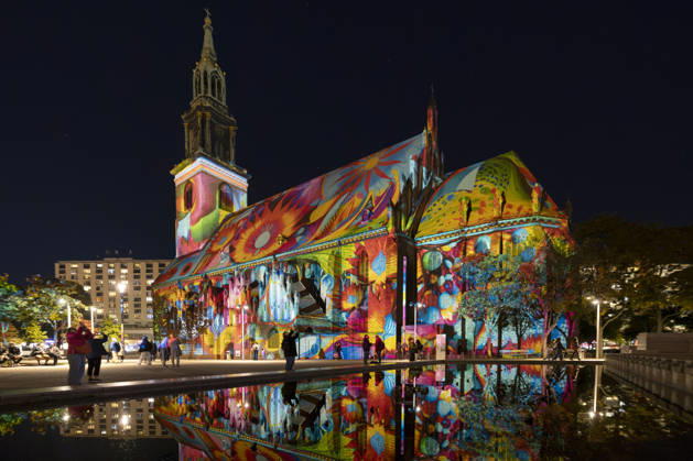 Festival of Lights , Lichterfest in der Innenstadt, Berlin, 10.10.2026 St. Marienkirche, 22. BERLIN FESTIVAL OF LIGHTS, Motto: Colours of Love, Lichtinstallationen, 12.10.2026, Berlin, Deutschland < english> St. Mary s Church, 22nd Berlin Festival of Lights, Theme: Colours of Love, light installations, October 12, 2026, Berlin, Germany Berlin Innenstadt Berlin Deutschland, Germany Copyright: xPeterxEngelkex