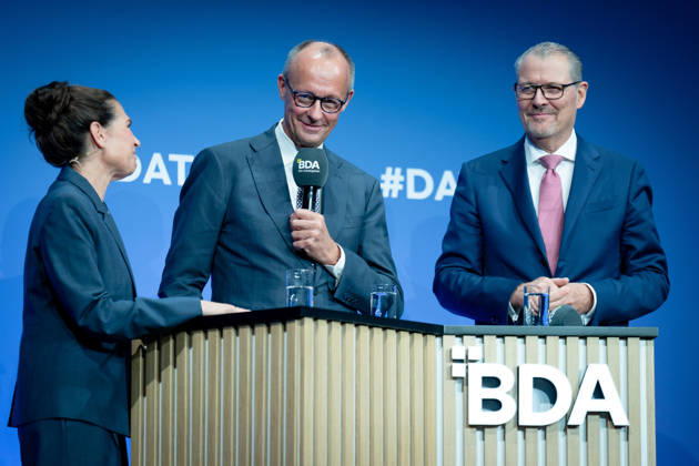 Deutschen Arbeitgebertag, bcc, Berlin Congress Center Deutschen Arbeitgebertag, bcc, Berlin Congress Center, Rainer Dulger, Arbeitgeberpräsident Friedrich Merz, Bundeskanzler Dagmar Rosenfeld Berlin Berlin GER
