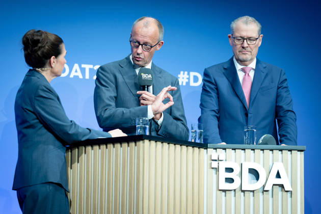 Deutschen Arbeitgebertag, bcc, Berlin Congress Center Deutschen Arbeitgebertag, bcc, Berlin Congress Center, Rainer Dulger, Arbeitgeberpräsident Friedrich Merz, Bundeskanzler Dagmar Rosenfeld Berlin Berlin GER