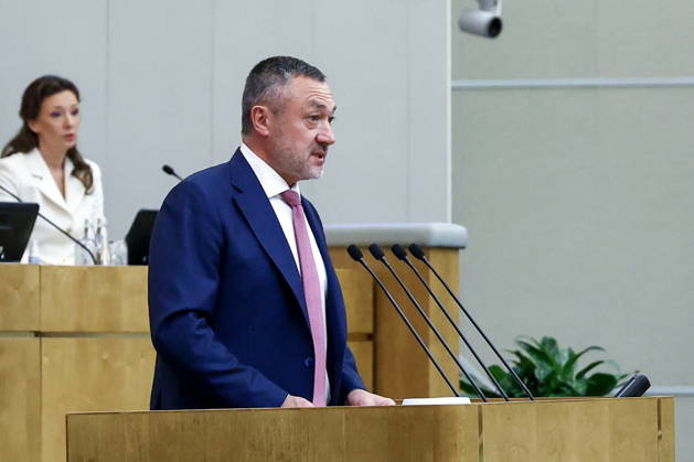 RUSSIA, MOSCOW - OCTOBER 13, 2026: Viktor Pinsky, Chairman of the Russian State Duma s Commission on Rules and Maintenance of Activity of the State Duma, addresses a plenary meeting of the Russian State Duma. Russian State Duma Press Office TASS  99238617