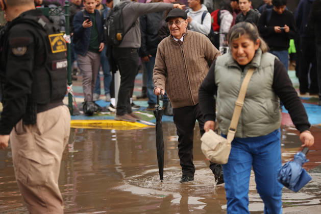 Santiago, October 13, 2026 Flooding in the Nuble subway underpass following this afternoon s thunderstorm in the Metropolitan Region Claudio Caceres Aton Chile, Santiago, Chile Aton 1199636  Copyright: CLAUDIOxCACERES ATONxCHILE