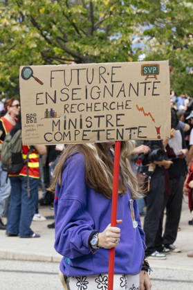High School Student Mobilisation - Toulouse A placard – Future teacher seeks competent minister!. Act V of the secondary school and university students protests. Young people and the world of work are continuing their joint mobilisation and demands for adequate resources for education, better study conditions, an end to student precariousness, and access to housing. France, Toulouse, 13 October 2026. Photo by Patricia Huchot-Boissier AbacaPress.com. TOULOUSE OCCITANIE France  Copyright: xHuchot-BoissierxPatricia ABACAx