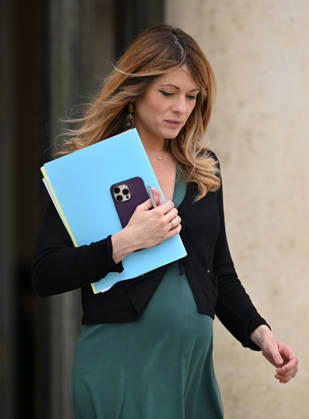 French government weekly cabinet meeting at Elysee Palace in Paris PARIS, FRANCE - OCTOBER 14: French Government Spokesperson Maud Bregeon leaves after a weekly cabinet meeting at the Elysee Palace in Paris, France on October 14, 2026. Mustafa Yalçin Anadolu Paris France. Editorial use only. Please get in touch for any other usage.  Copyright: x2026xAnadoluxMustafaxYalcÄ±nx