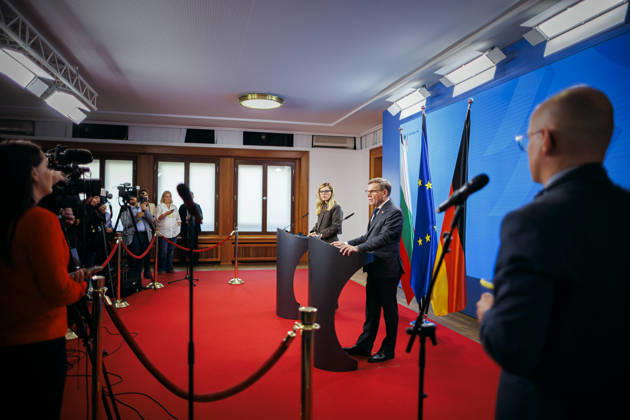Johann Wadephul (CDU), Bundesaussenminister, trifft Welislawa Petrowa-Tschamova (Velislava Petrova-Chamova), Aussenministerin von Bulgarien. Berlin, 14.10.2026. Fotografiert im Auftrag des Auswaertigen Amtes Berlin Deutschland Copyright: xThomasxTrutschel AAx