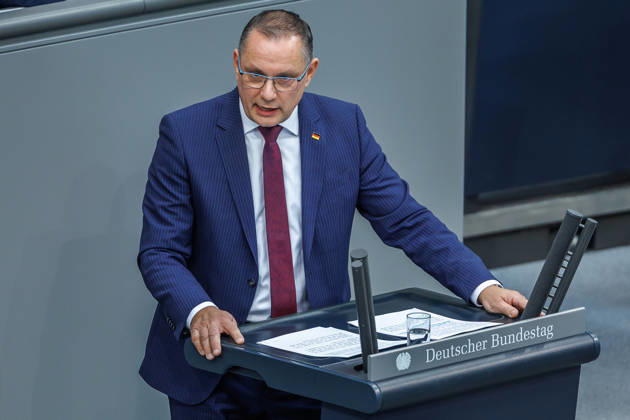Bundestag Tino Chrupalla (AfD) im Deutschen Bundestag am 14.10.26 in Berlin. Berlin Berlin Deutschland Bundestag