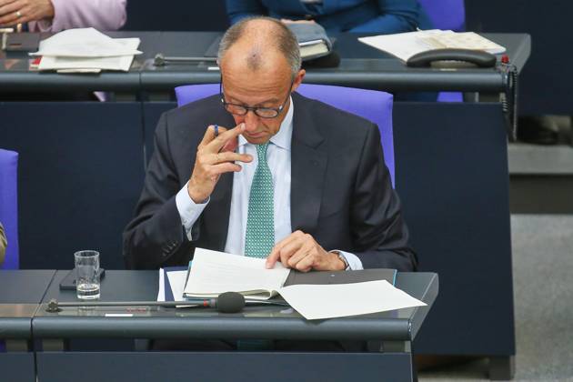 Berlin, Deutschland, 14.10.2026: Deutscher Bundestag: 101. Bundestagssitzung: Bundeskanzler Friedrich Merz (CDU) Copyright: xdtsxNachrichtenagenturx dts_138776