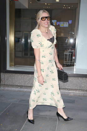 October 14, 2026, New York, New York, USA: BUSY PHILIPPS at NBC Studios in New York City New York USA - ZUMAh16_ 20261014_zaf_h16_009 Copyright: xDanxHerrickx