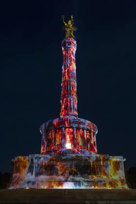 Festival of Lights , Lichterfest in der Innenstadt, Berlin, 10.10.2026 Siegessäule, 22. BERLIN FESTIVAL OF LIGHTS, Motto: Colours of Love, Lichtinstallationen, 14.10.2026, Berlin, Deutschland < english> Siegessäule, 22nd Berlin Festival of Lights, Theme: Colours of Love, light installations, October 14, 2026, Berlin, Germany Berlin Innenstadt Berlin Deutschland, Germany Copyright: xPeterxEngelkex