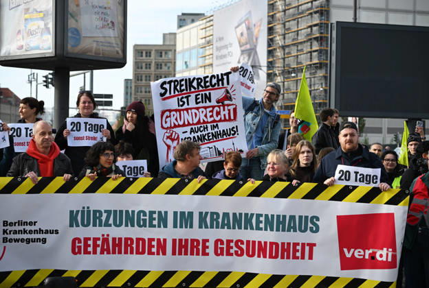 Charite workers strike over working conditions in Berlin BERLIN, GERMANY - OCTOBER 15: Workers at Charite, one of Germany’s largest university hospitals, take part in a warning strike called by the ver.di trade union, demanding better working conditions and reduced workloads, in Berlin, Germany, October 15, 2026. Volodymyr Sindieiev Anadolu Berlin Germany. Editorial use only. Please get in touch for any other usage.  Copyright: x2026xAnadoluxVolodymyrxSindieievx