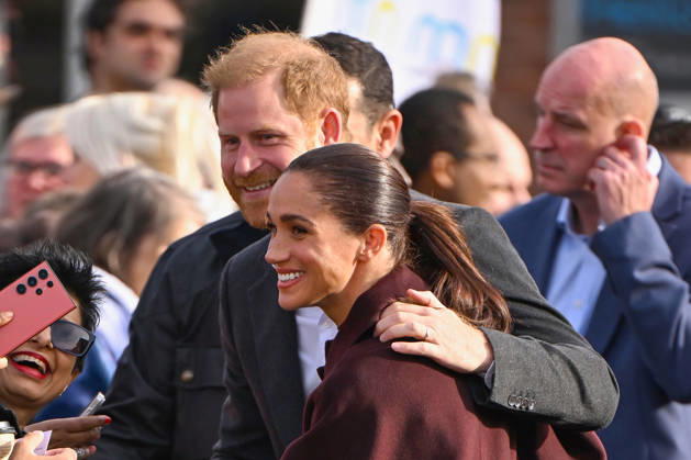 Entertainment Bilder des Tages Prince Harry, Duke of Sussex and Meghan, Duchess of Sussex visit youth and community charity The Community Recording Studio in St Ann™s, Nottingham Featuring: Meghan, Duchess of Sussex, Prince Harry, Duke of Sussex Where: Nottingham, United Kingdom When: 15 Oct 2026 Credit: Cover Images EDITORIAL USE ONLY. NOT FOR USE BY NEWSPAPERS BASED IN THE UK. Copyright: xx coverimg56089601