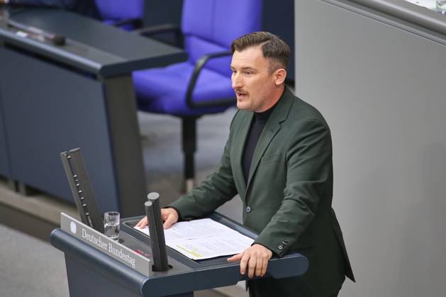 Berlin, Deutschland, 15.10.2026: Deutscher Bundestag: 102. Bundestagssitzung: Tobias Ebenberger, AfD Copyright: xdtsxNachrichtenagenturx dts_139327