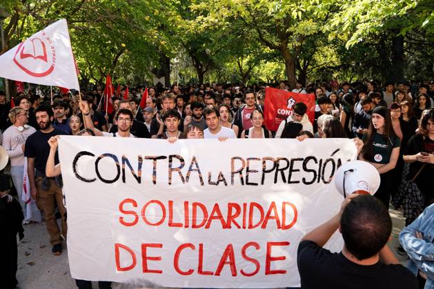 October 15, 2026, Madrid, Spain: MADRID, SPAIN - OCTOBER 15, 2026: Hundreds of students have gathered at the Complutense University of Madrid to denounce the police charges that took place yesterday on campus and to demand the release and dismissal of charges against the five students arrested during the protest. The march proceeded to the Geography and History Department, where seven police vans had set up a security perimeter. The students demanded more funding for the public university which is under the jurisdiction of the Community of Madrid, governed by the conservative People™s Party and the removal of police from the campus which falls under the jurisdiction of the central government led by the Socialist Party. Madrid Spain - ZUMAq101 20261015_zna_q101_126 Copyright: xVictorxSanjuanxCardeoÂ±Ax