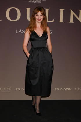 Louise Bourgoin attends the Paris premiere of *Moulin* on October 15, 2026, in Paris 460498, October 15, 2026, Paris, France  Copyright: xLionelxGuericolasx xStarfacex STAR_460498_044