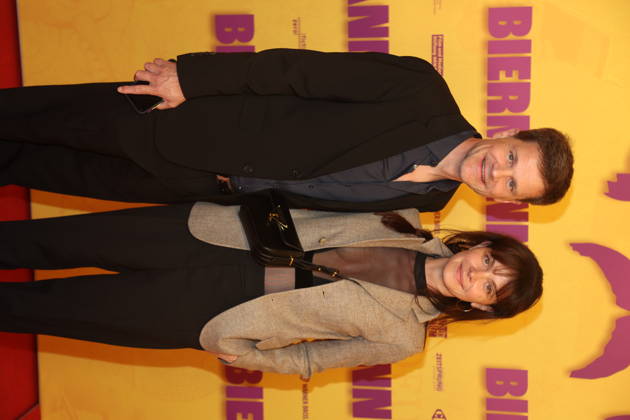 Benjamin Herrmann und Caroline Rosales bei der Premiere des Dokumentarfilms Biermann im Kino International. Berlin, 15.10.2026 Copyright: xAgenturxMatthiasxWehnertx xM.xGränzdörferx