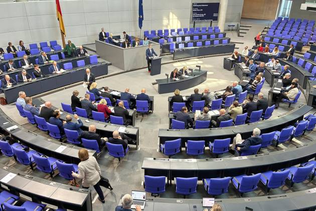 Berlin, Deutschland, 16.10.2026: Deutscher Bundestag: 103. Bundestagssitzung: Blick ins Plenum mit den Fraktionen. Copyright: xdtsxNachrichtenagenturx dts_139383