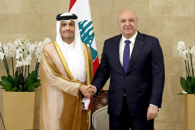 News Bilder des Tages Qatar s Prime Minister and Foreign Minister Mohammed bin Abdulrahman Al Thani in Beirut BEIRUT, LEBANON - OCTOBER 16: (----EDITORIAL USE ONLY - MANDATORY CREDIT - LEBANESE PRESIDENCY HANDOUT - NO MARKETING NO ADVERTISING CAMPAIGNS - DISTRIBUTED AS A SERVICE TO CLIENTS----) Lebanese President Joseph Aoun (R) meets with Qatar s Prime Minister and Foreign Minister Mohammed bin Abdulrahman Al Thani at Baabda Palace, on October 16, 2026 in Beirut, Lebanon. Lebanese Presidency Anadolu Beirut Lebanon. Editorial use only. Please get in touch for any other usage.  Copyright: x2026xAnadoluxLebanesexPresidencyx