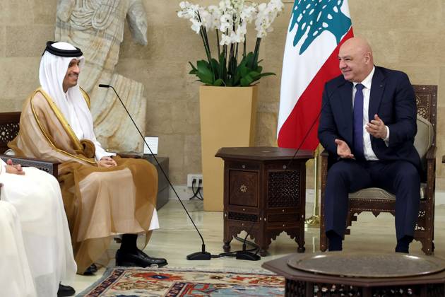 Qatar s Prime Minister and Foreign Minister Mohammed bin Abdulrahman Al Thani in Beirut BEIRUT, LEBANON - OCTOBER 16: (----EDITORIAL USE ONLY - MANDATORY CREDIT - LEBANESE PRESIDENCY HANDOUT - NO MARKETING NO ADVERTISING CAMPAIGNS - DISTRIBUTED AS A SERVICE TO CLIENTS----) Lebanese President Joseph Aoun (R) meets with Qatar s Prime Minister and Foreign Minister Mohammed bin Abdulrahman Al Thani at Baabda Palace, on October 16, 2026 in Beirut, Lebanon. Lebanese Presidency Anadolu Beirut Lebanon. Editorial use only. Please get in touch for any other usage.  Copyright: x2026xAnadoluxLebanesexPresidencyx