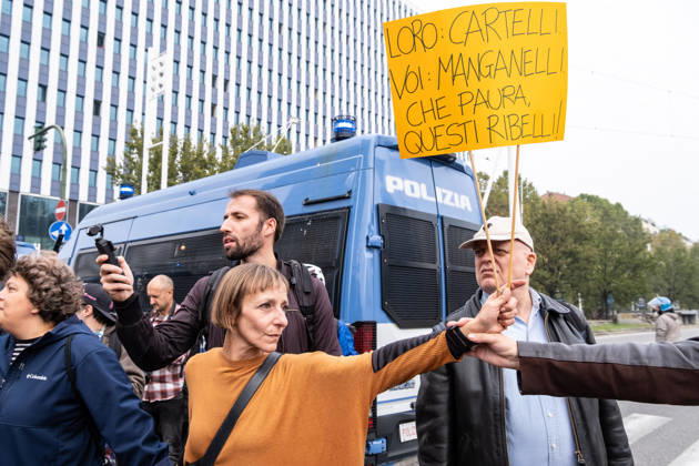 October 16, 2026, Turin, Piedmont, Italy: After days of occupations at many high schools across the city, following the French model, on Friday, October 16, in Turin, thousands of students took to the streets to protest the lack of resources in the school system and the inadequate condition of school buildings. The protesters marched through the city, stopping in front of Porta Susa, where teachers formed a human chain to separate them from the police. Lastly, in Piazza Castello, the police used water cannons and tear gas to disperse the demonstration, which had arrived outside the police headquarters. Turin Italy - ZUMAs377 20261016_znp_s377_028 Copyright: xPietroxStariccox