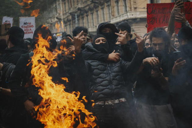 October 16, 2026, Turin, Turin, ITALY: TURIN, ITALY - OCTOBER, 16, 2026..Italian students demonstrate against cuts to public education, the structural deterioration of school buildings and rearmament. Over the past week, many Italian high schools have been occupied in the wake of French students and their demands. Turin ITALY - ZUMAm214 20261016_zip_m214_004 Copyright: xMatteoxSeccix