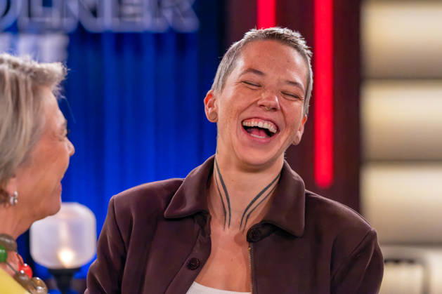 Kölner Treff am 16. Oktober 2026. Im Bild Stefanie Heinzmann, Pop- und Soulsängerin aus der Schweiz, lachend. Wie immer einfühlsam und zugleich humorvoll befragen Susan Link und Micky Beisenherz ihre Gäste. Köln Nordrhein-Westfalen Deutschland