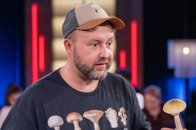 Kölner Treff am 16. Oktober 2026. Im Bild Martin Maschka, Wildnisexperte, Pilzfachmann und Naturpädagoge. Wie immer einfühlsam und zugleich humorvoll befragen Susan Link und Micky Beisenherz ihre Gäste. Köln Nordrhein-Westfalen Deutschland