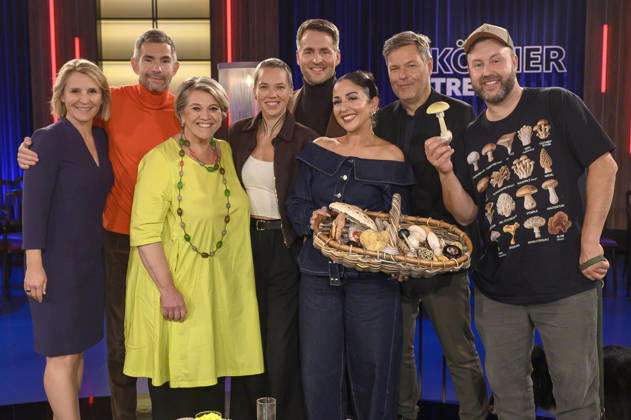 Susan Link, Micky Beisenherz, Lea Linster, Stefanie Heinzmann, Alexander Klaws, Tülin Sezgin, Robert Habeck und Martin Maschka bei der Aufzeichnung der WDR-Talkshow Kölner Treff im WDR Studio BS 3. Köln, 16.10.2026