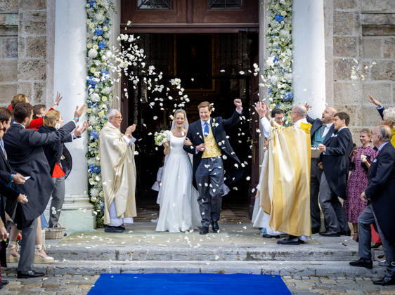 17-10-2026 Germany Wedding of Duchess Pauline of Wurttemberg and Count Constantin zu Konigsegg-Aulendorf in the former monastery church of St. Quirinus in Tegernsee.  Copyright: xPPEx
