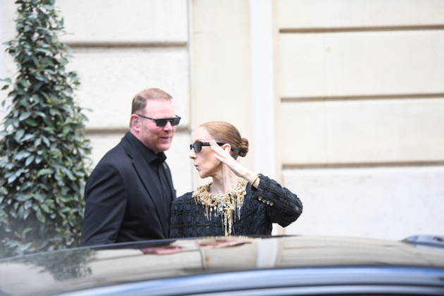 Celine Dion Leaves Her Hotel For Her Last Concert in Paris - France Celine Dion spend time with fans before her last concert in Paris, at hotel Royal Monceau in Paris, France on October 17, 2026. Photo by Florian Poitout ABACAPRESS.COM Paris France  Copyright: xPoitoutxFlorian ABACAx