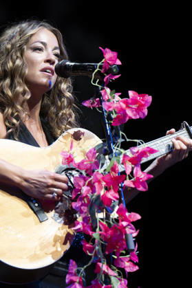 Sofía Ellar Performs in Madrid, Spain - 17 Oct 2026 Singer Sofía Ellar performs during a concert at the Plaza de Espana in Madrid. Madrid Spain Copyright: xAtilanoxGarciax xSOPAxImagesx PHOTO12808