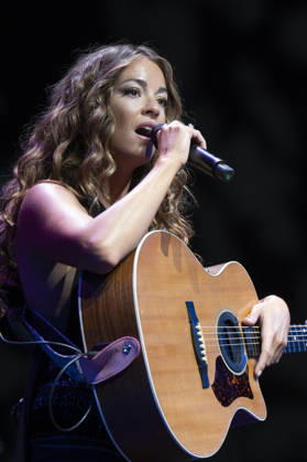 October 17, 2026, Madrid, Spain: Singer Sofía Ellar performs during a concert at the Plaza de Espana in Madrid. Madrid Spain - ZUMAs197 20261017_aaa_s197_125 Copyright: xAtilanoxGarciax