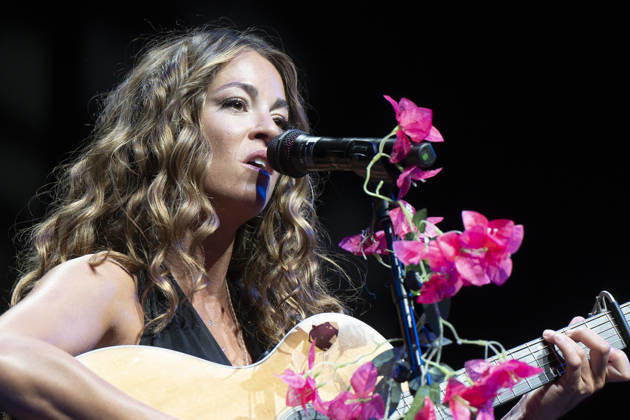 October 17, 2026, Madrid, Spain: Singer Sofía Ellar performs during a concert at the Plaza de Espana in Madrid. Madrid Spain - ZUMAs197 20261017_aaa_s197_126 Copyright: xAtilanoxGarciax