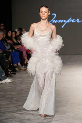 (261018) -- VANCOUVER, Oct. 18, 2026 -- A model presents a creation by Chinese fashion designer Jumper Zhang during Vancouver Fashion Week 2026 in Vancouver, British Columbia, Canada, on Oct. 17, 2026. (Photo by Liang Sen Xinhua) CANADA-VANCOUVER FASHION WEEK 2026 LinxWei 