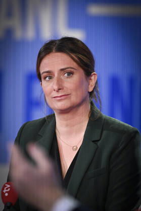 Marine Tondelier on Franc Jeu - Paris Leader of the Ecologists and French candidate for presidency Marine Tondelier poses for pictures for Franc Jeu on France 2 channel in Paris, France on October 18, 2026. Photo by Stephane Le Tellec ABACAPRESS.COM Paris France Copyright: xLexTellecxStephane ABACAx