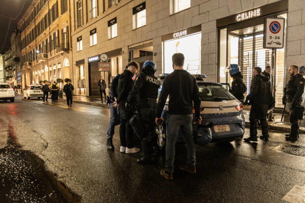 Police detain 160 as unrest continues for second day in Milan MILAN, ITALY - OCTOBER 18: Police carry out numerous detentions and arrests as protesters, including many young demonstrators, flee from law enforcement during urban unrest following demonstrations against the high cost of living in Milan, Italy, on October 18, 2026. Damage to shops and public property was reported across the city amid the clashes. Andrea Carrubba Anadolu Milan Italy. Editorial use only. Please get in touch for any other usage.  Copyright: x2026xAnadoluxAndreaxCarrubbax