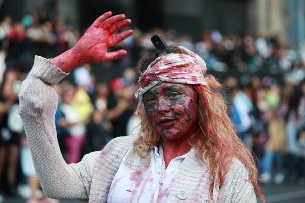 Thousands join annual Zombie Walk in Mexico City MEXICO CITY, MEXICO - OCTOBER 18: A person in costume takes part in the annual Zombie Walk along the streets of the historic center in Mexico City, Mexico, on October 18, 2026. Thousands of people dressed as zombies and horror movie characters gather for the event, which is held annually in major cities around the world. Daniel Cardenas Anadolu Mexico City Mexico. Editorial use only. Please get in touch for any other usage.  Copyright: x2026xAnadoluxDanielxCardenasx