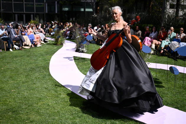 MELBOURNE FASHION WEEK PREVIEW, A model walks the runway during a 2026 Melbourne Fashion Week Runway Preview, at Sky Park, Melbourne, Monday, October 19, 2026. The preview features a selection of the upcoming collections that will appear on M FW runways including designers OUT OF HAND x Lisa Waup, Ebony Noire, Van Ermel Scherer, Perple, Gotham, Wilson Jedd Adams, Asiyam, Atoir, NGALI, Kuwaii, HoMie, Collective Closets x Mariam Farah, TOJHÃÄ, Amy Cottrell, BAAQIY and Sean Rentero. ( NO ARCHIVING MELBOURNE VICTORIA Australia Copyright: xJOELxCARRETTx 20261019154478899237