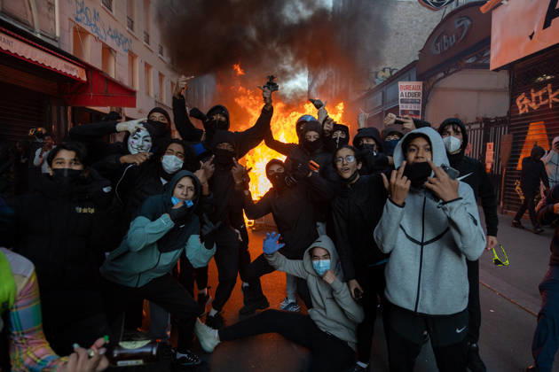 IPA89895987 - Paris, protest on October 18 near Place de la République; protesters clashing with police; fires and barricades  Copyright: xMattiaxDavidxRinaldi LiveMediax xMattiaxDavidxRinaldi LiveMediax IPA89895987