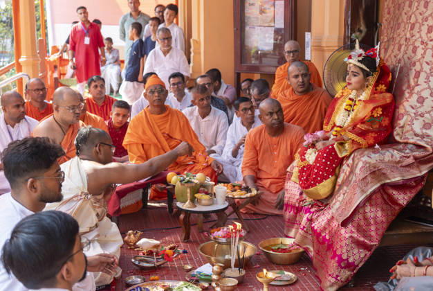 October 19, 2026, Guwahati, Assam, India: A young girl participate in the Kumari Puja ritual as part of the annual Durga Puja Festival at the Ram Krishna Mission, in Guwahati, India on Monday, 19 October 2026. Kumari Puja is a Hindu tradition observed during Durga Puja, Basanti Puja, and Navratri, in which young girls aged one to sixteen are worshipped as living embodiments of the Goddess, the ritual symbolises purity, divine feminine power, and spiritual devotion. Guwahati India  - ZUMAt232 20261019_zip_t232_003 Copyright: xDavidxTalukdarx