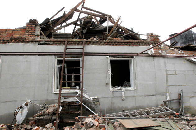 Russian troops hit Dnipro with guided bombs The premises of a house are reduced to rubble by a Russian bombardment in Dnipro, Ukraine, on October 19, 2026. On Monday morning, Russian forces launched guided aerial bombs at the eastern city, damaging private homes and infrastructure. An 84-year-old woman was hospitalised in moderate condition. Dnipro Ukraine Copyright: xMykolaxMiakshykovx originalFilename: ukrinform-russiant261019_npsHK