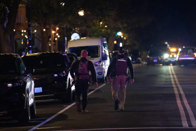 October 19, 2026, Washington, Dc, United States: A National Guard soldier was shot in the Eastern Market neighborhood of Washington, D.C. in the early hours of October 19, 2026. The guardsman tried to break up a fight but was shot by one of the participants, before the suspect was shot by other National Guard soldiers. Both the Guardsman and the suspect were taken to the hospital with non-life threatening injuries. Washington United States  - ZUMAl312 20261019_znp_l312_050 Copyright: xAndrewxLeydenx