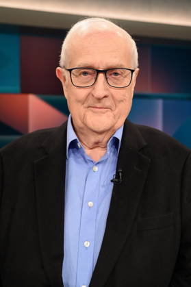 ex Politiker Rainer Brüderle, FDP, Präsident Bund der Steuerzahler Rheinland-Pfalz und Bundeswirtschaftsminister a.D. zu Gast in der ARD Talkshow Hart aber Fair mit dem Thema Lehrer, Polizisten, Verwaltung: Wozu brauchen wir noch Beamte?