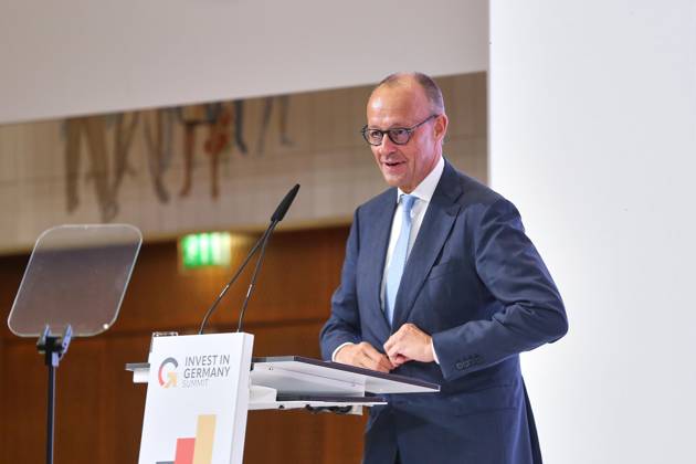 Berlin, Deutschland, 20.10.2026: ESMT: Invest in Germany Summit: Bundeskanzler Friedrich Merz (CDU) hält die Eröffnungsrede. Copyright: xdtsxNachrichtenagenturx dts_139999