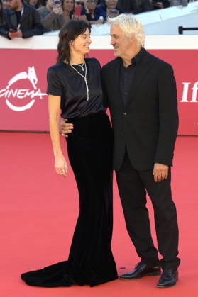 Kasia Smutniak und Domenico Procacci bei der Premiere des Dokumentarfilms Mustang auf dem 21. Internationalen Filmfestival von Rom Festa del Cinema di Roma 2026 im Auditorium Parco della Musica. Rom, 19.10.2026